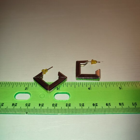 Square Silver Stud Earrings - Picture 4 of 7